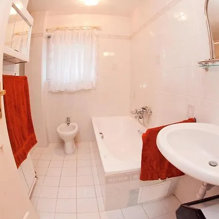 Clara Apartmán Siófok