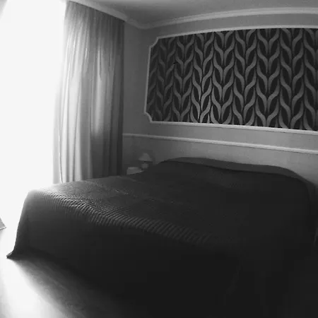 Clara Apartment